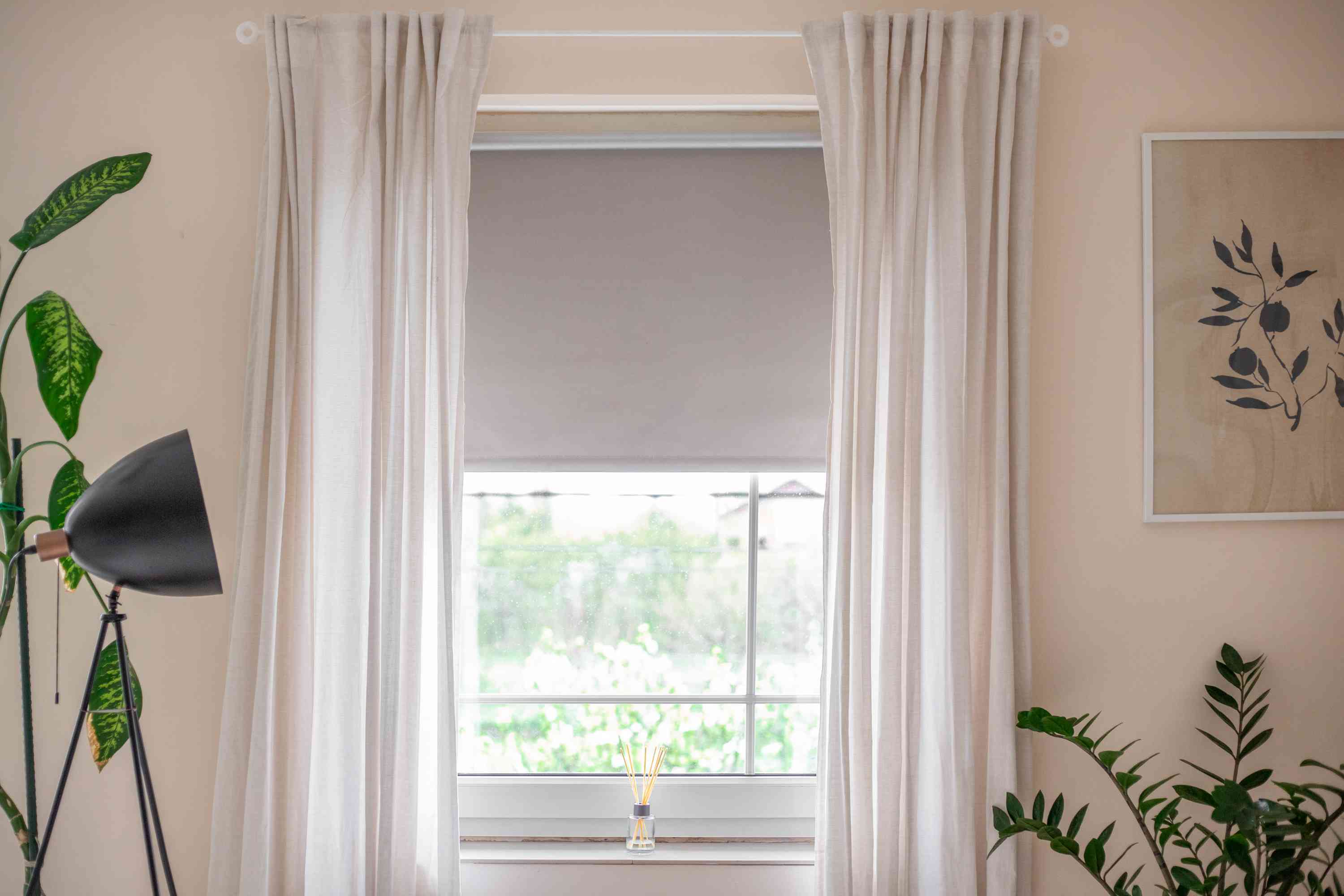 How to Choose the Perfect Curtains and Blinds for Your Home in Abu Dhabi